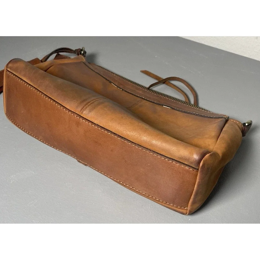 Vintage Patricia‎ Nash Women's Tan Leather Tassel Bag